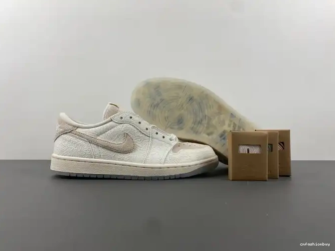 1 Jordan Chris FZ0455-200 Paul Retro Low OG 0507